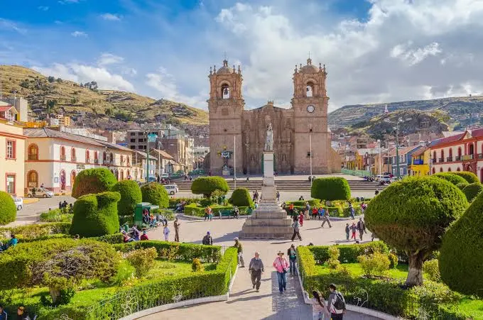 Destino Puno, Perú