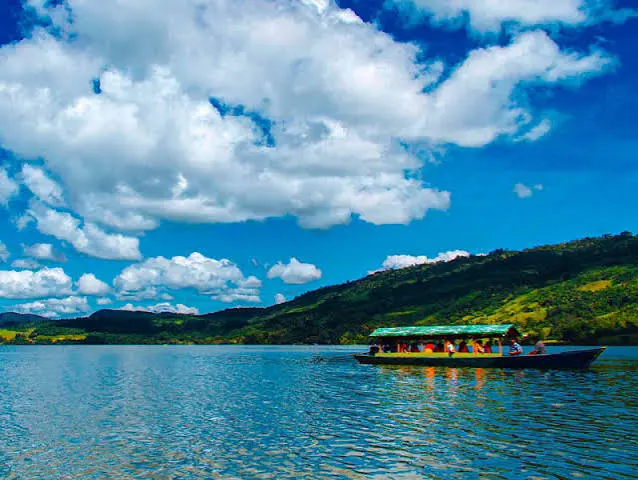 Tour Laguna Azul - foto 1