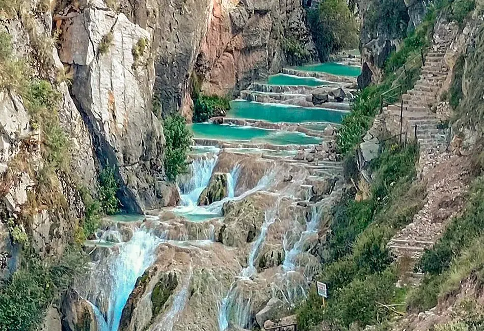 Tour Millpu Aguas Turquesas - foto 1