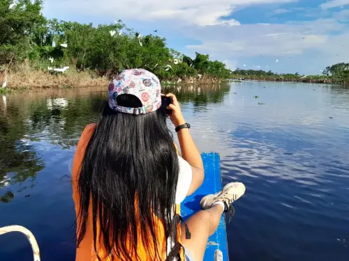 Tour Laguna Yarinacocha